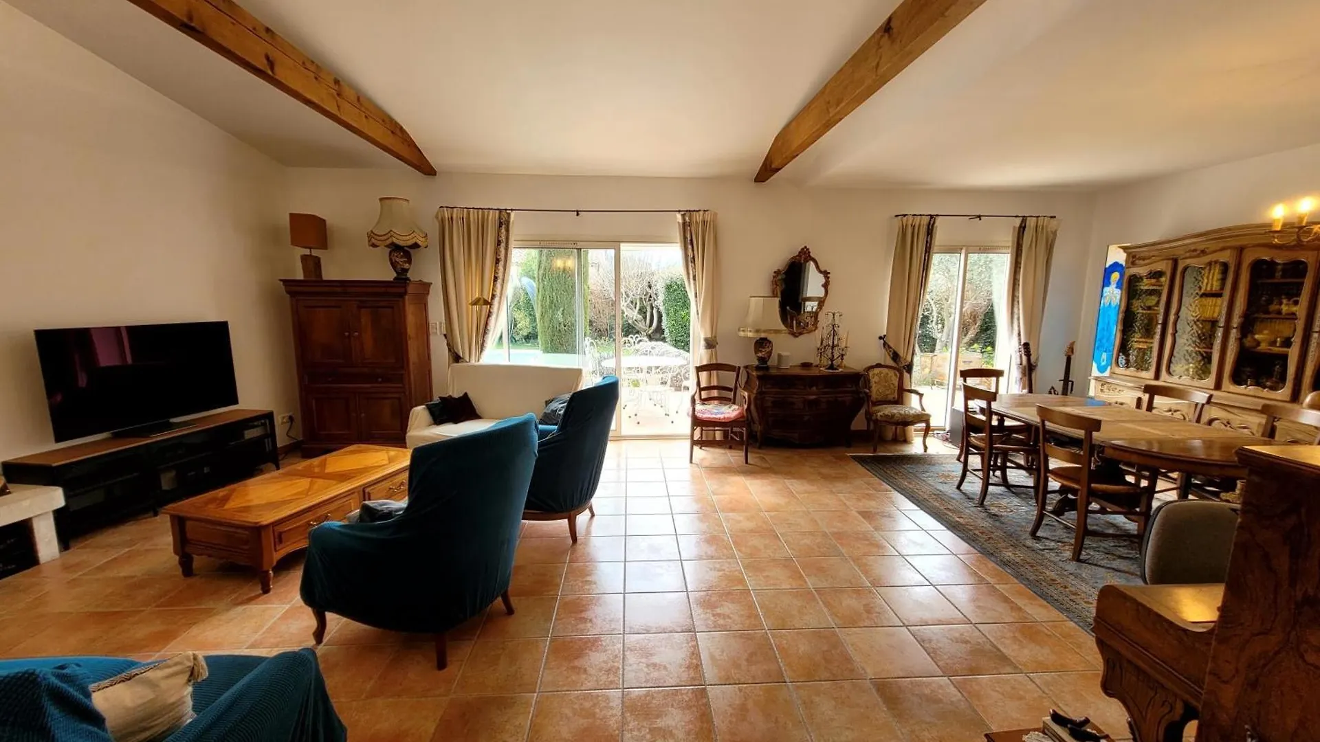 La Villa Des Lavandes - A 300M Du Centre, Au Calme, Et Au Vert ! LʼIsle-sur-la-Sorgue