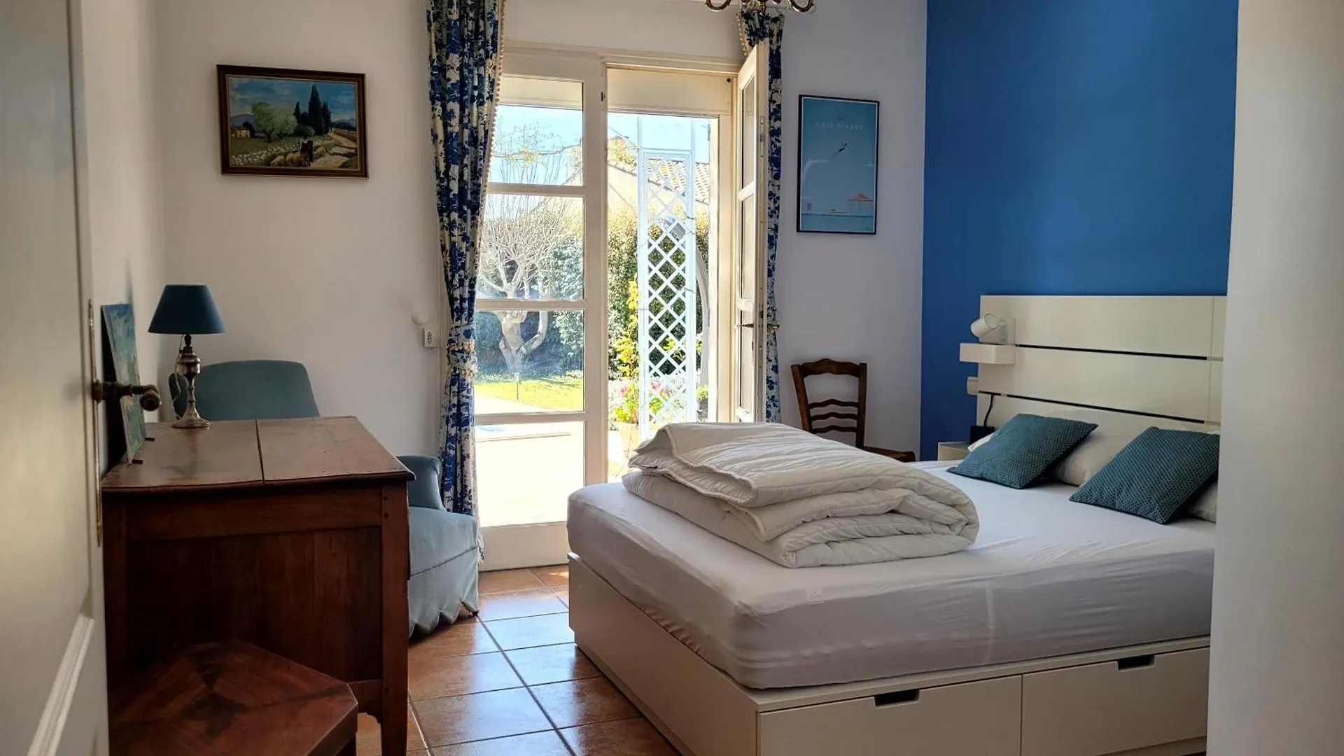 La Villa Des Lavandes - A 300M Du Centre, Au Calme, Et Au Vert ! LʼIsle-sur-la-Sorgue