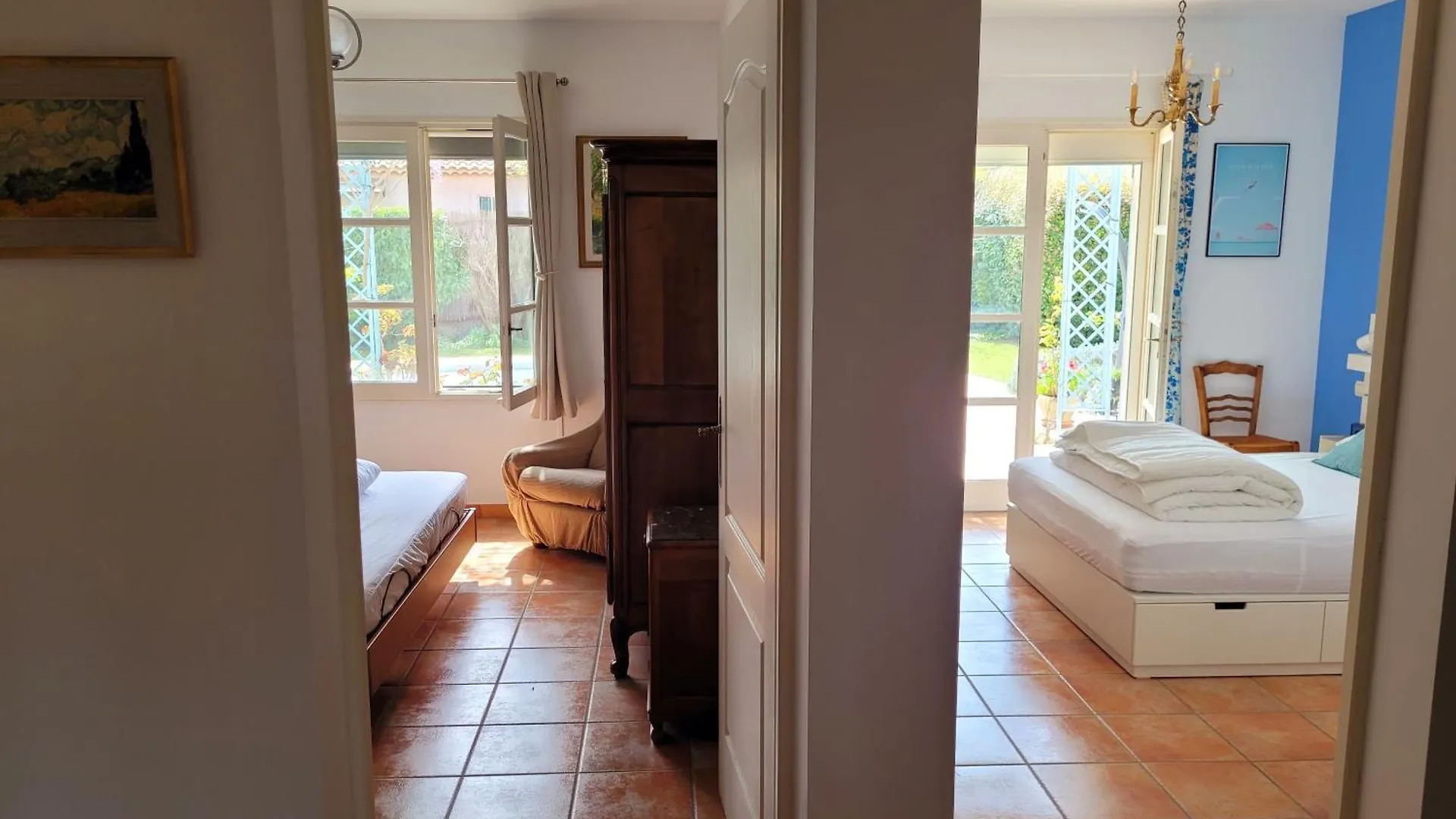 La Villa Des Lavandes - A 300M Du Centre, Au Calme, Et Au Vert ! LʼIsle-sur-la-Sorgue Frankrike