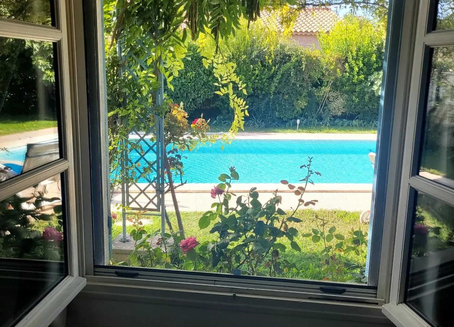 La Villa Des Lavandes - A 300M Du Centre, Au Calme, Et Au Vert ! LʼIsle-sur-la-Sorgue 0*,